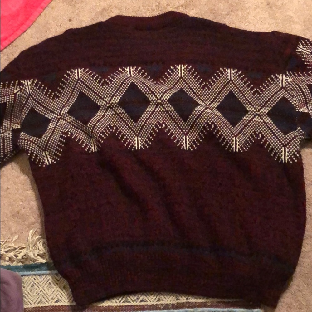 Hardwood and pine red blue and white sweater